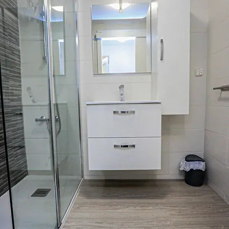 Litoral Costa Dorada - Grekus Port * 坎布里尔斯