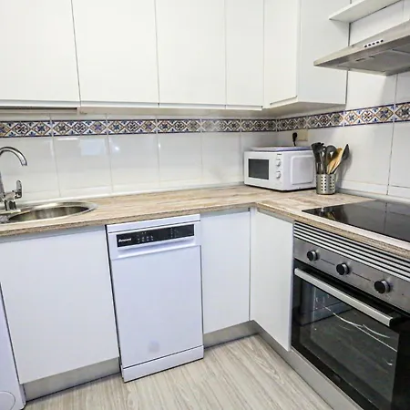 Litoral Costa Dorada - Grekus Port 公寓 *