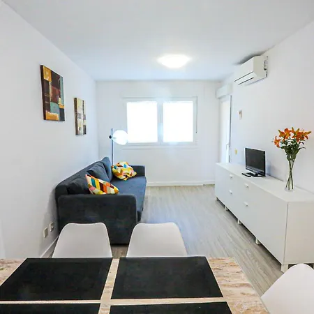 Grekus Litoral - Only Families Apartment